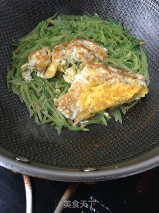 鸡蛋炖萝卜的做法步骤：10