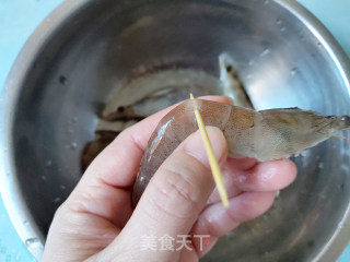 空气炸锅版椒盐虾的做法步骤：1