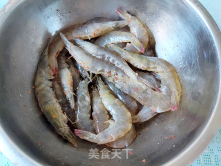 空气炸锅版椒盐虾的做法步骤：9