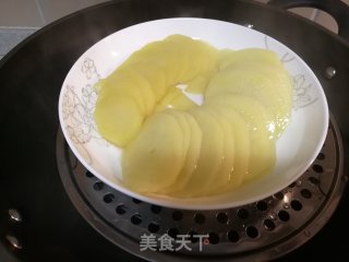 网红爆款美食～～火山土豆泥的做法步骤：4