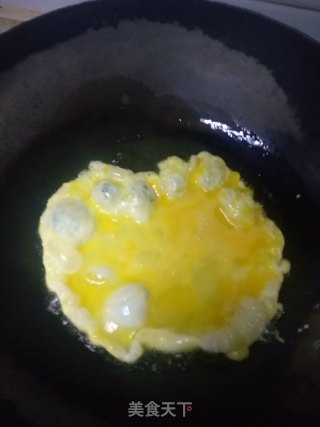 胡萝卜丝炒鸡蛋的做法步骤：3