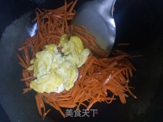 胡萝卜丝炒鸡蛋的做法步骤：7
