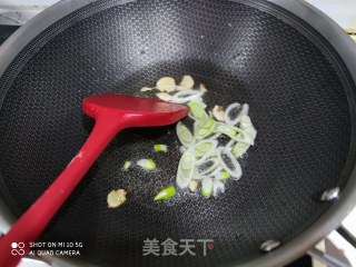 下饭菜  鸡腿土豆炖蘑菇的做法步骤：7