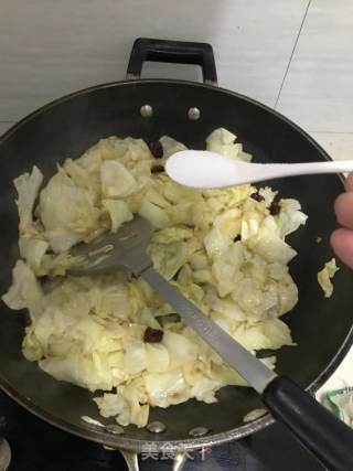 清炒卷心菜的做法步骤：5