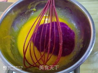 火龙果戚风蛋糕的做法步骤：4