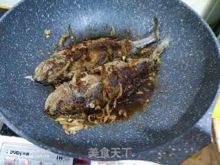 红烧黄花鱼的做法步骤：11