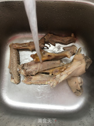 卤鹅的做法步骤：6