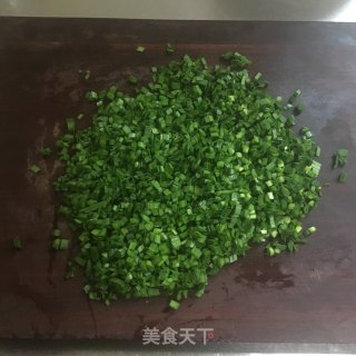 虾皮韭菜饼的做法步骤：8