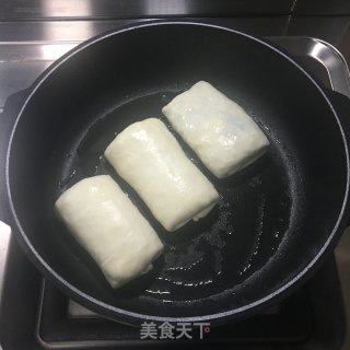 虾皮韭菜饼的做法步骤：20