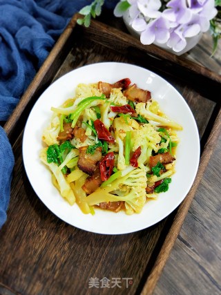 腊肉炒花菜的做法步骤：13