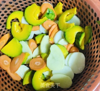 杂蔬蒸腊肠的做法步骤：4