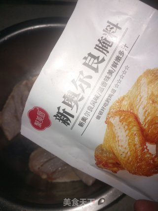 网红奥尔良烤鸡翅的做法步骤：3
