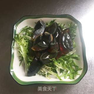 苦菊拌松花蛋的做法步骤：3