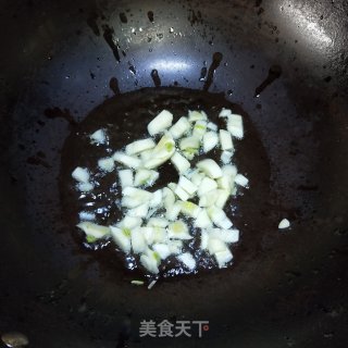 青椒炒萝卜干的做法步骤：3