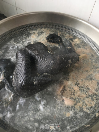 土人参冬笋乌鸡汤的做法步骤：6