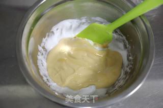 无油南瓜泥戚风蛋糕的做法步骤：12