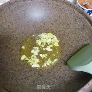 小炒双菇的做法步骤：5