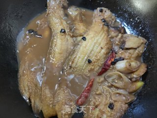红烧鱼????的做法步骤：13