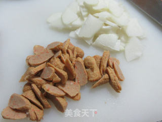 甜不辣炒白佛手瓜的做法步骤：4