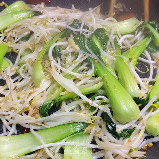 恒一火腿猪肉炒河粉的做法步骤：7