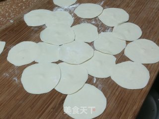 鲜肉香菇白菜饺子的做法步骤：11