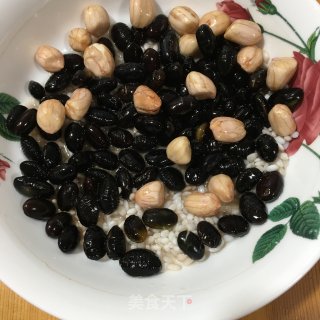 花生核桃黑芝麻糊的做法步骤：3