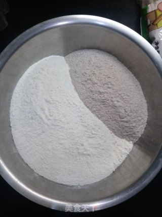 黑麦馒头的做法步骤：1
