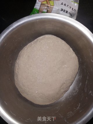 黑麦馒头的做法步骤：2