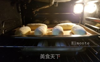 南瓜麻糬蜜豆软欧的做法步骤：15