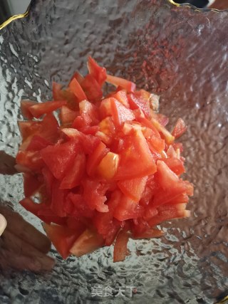西红柿炒豆芽的做法步骤：2