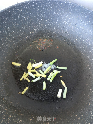 驴肉炒冬笋的做法步骤：9