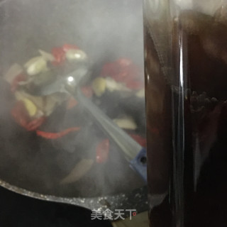 酸萝卜炖鱼杂的做法步骤：8