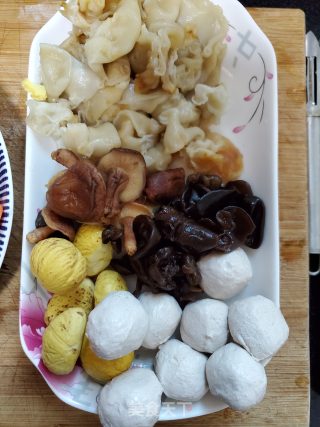 一锅鲜的做法步骤：2