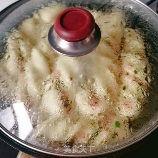 火腿肠葱花扭扭卷的做法步骤：10