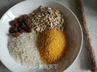 桂圆燕麦杂粮粥的做法步骤：1