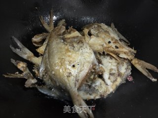 家常小平鱼的做法步骤：9