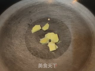 板栗烧五花肉的做法步骤：3
