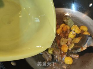 板栗烧五花肉的做法步骤：8