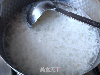 米酒蛋花汤的做法步骤：2