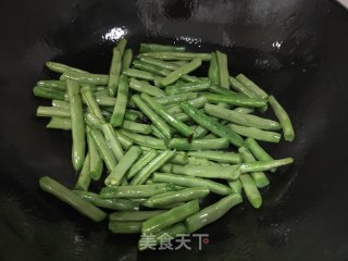 炖豆角的做法步骤：5