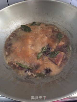 焖肉的做法步骤：3