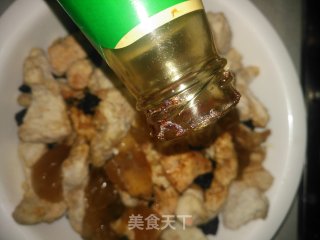 山药木耳蒸小酥肉的做法步骤：9
