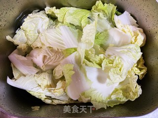 原创【????仙草味道????私房菜????】????女儿????的????味道????【奶油白菜暖胃热汤】的做法步骤：1