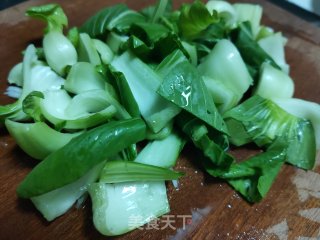 白玉菇炒鸡蛋的做法步骤：4