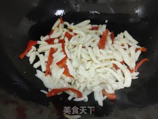 白玉菇炒鸡蛋的做法步骤：10