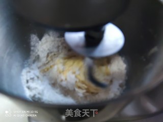 香橙牛角包的做法步骤：2