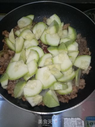 肉末炒西葫芦的做法步骤：4