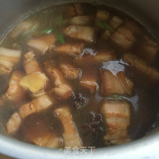 红烧肉炖豆结的做法步骤：8