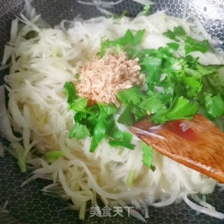 虾米萝卜丝的做法步骤：8