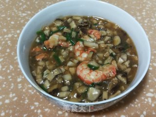 香菇虾仁南瓜面的做法步骤：9